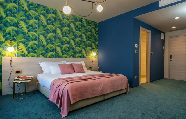 غرفة سوبيريور بسرير كينج بشرفة، Priska Med Luxury Rooms 2/4