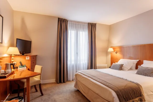 غرفة كلاسيكية مفردة، Hotel Le Relais D Aumale 3/11