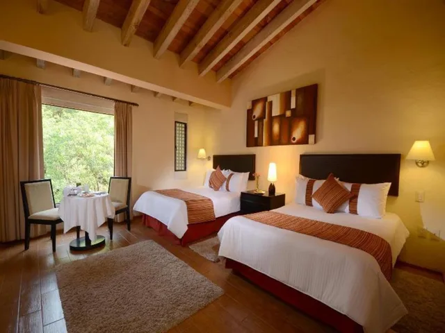 Grand, Deluxe, King Bed, Hotel Mision Grand Valle De Bravo 2/4
