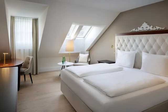 غرفة سوبيريور بسرير كينج بإطلالة على الحديقة، Arabella Jagdhof Resort am Fuschlsee, a Tribute Portfolio Hotel 4/9