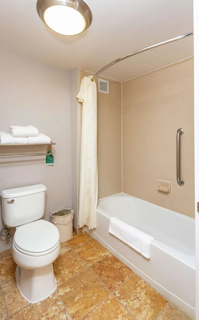 جناح ركني بسرير كينج، Homewood Suites By Hilton Portland 3/3