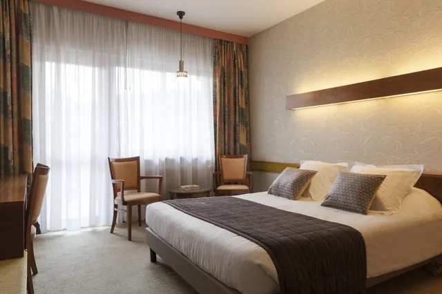 غرفة كومفورت بسريرين منفصلين بشرفة، Hotel Munsch 2/9