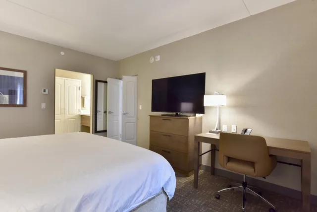 جناح بسرير كينج بغرفة نوم واحدة بمطبخ، Staybridge Suites Waterloo - St. Jacobs Area 2/6