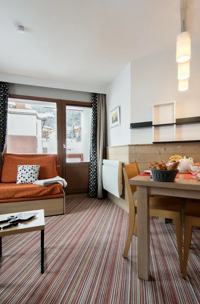 شقة بفراش فوتون وسريرين منفصلين بشرفة بغرفة نوم واحدة مع أريكة، Residence Pierre et Vacances Le Britania 2/3