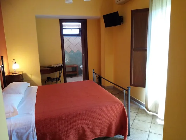 غرفة سوبيريور بسرير كوين، Albergo Pace 2/3