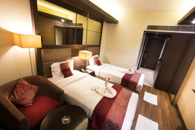 Executive, Double Bed, Grand Residence 2/3