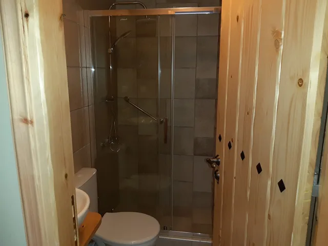 غرفة سوبيريور ثلاثية بسرير كوين مع أريكة، Paraskevi's Luxury Studios 4/4