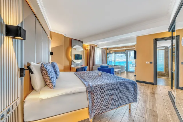 جناح جونيور بسرير كينج بإطلالة على البحر بجاكوزي، Numa Port Hotel 1/5