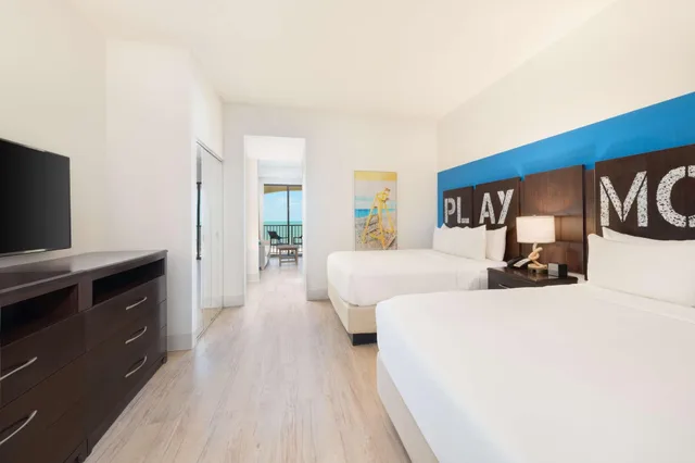 Deluxe, Suite, Multiple Beds, Ocean Front، Sirata Beach Resort St Pete Beach 1/3