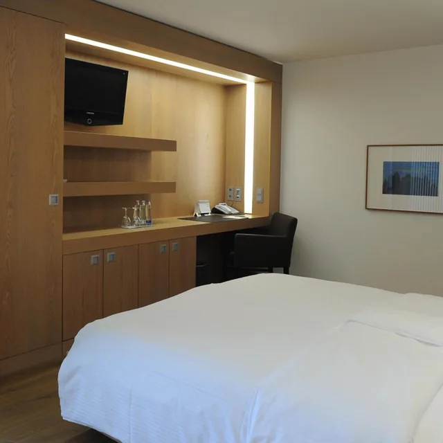 Plus, Double Bed، Schloss Hohenkammer 7/10