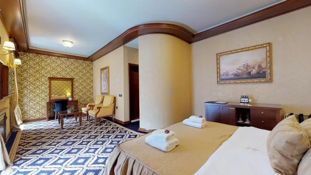 غرفة ديلوكس بسرير كينج، Historic Boutique Hotel Cattaro 1/10