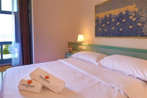 Comfort, Double or Twin Bed, Villa Sassa, WorldHotels Distinctive 1/2