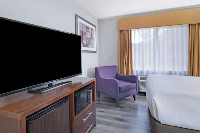 غرفة، Baymont By Wyndham Gurnee 5/7