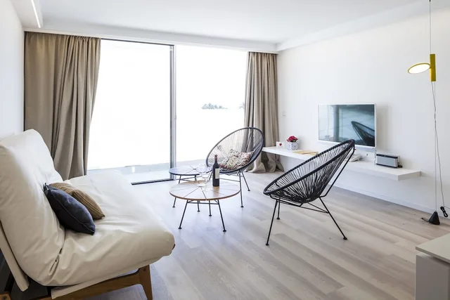 جناح غراند بسريرين منفصلين بشرفة بغرفتي نوم مع أريكة، SUD IBIZA SUITES 5/10