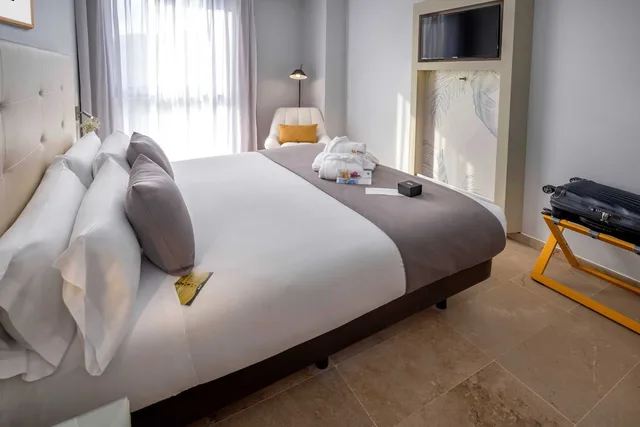 Tower, Comfort, Double Bed، Hotel SERHS Del Port 8/10