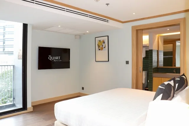 2 Bedrooms, Penthouse Suite, 2 King Beds، The Quart Ruamrudee by UHG 2/4