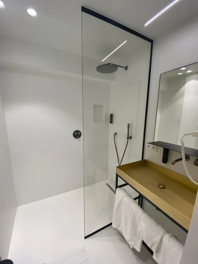 غرفة ديلوكس بسرير مزدوج بشرفة، Parkhotel Roeselare 6/6