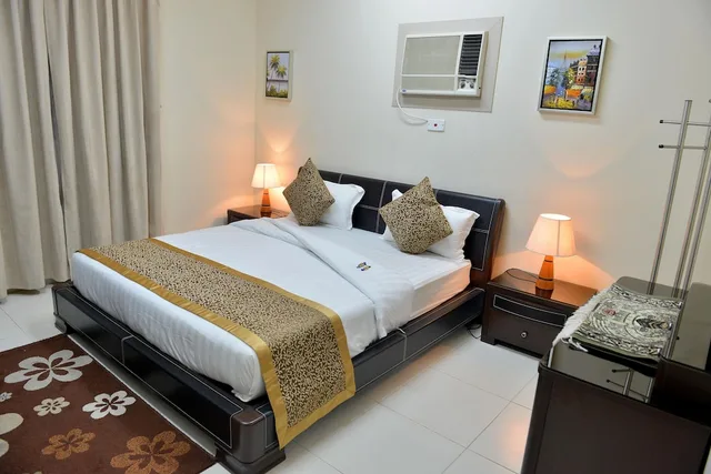 شقة بسرير مزدوج بغرفة نوم واحدة بمطبخ صغير، بنايات حماة للوحدات السكنية(Binayt Hamah Service Apartment) 2/4