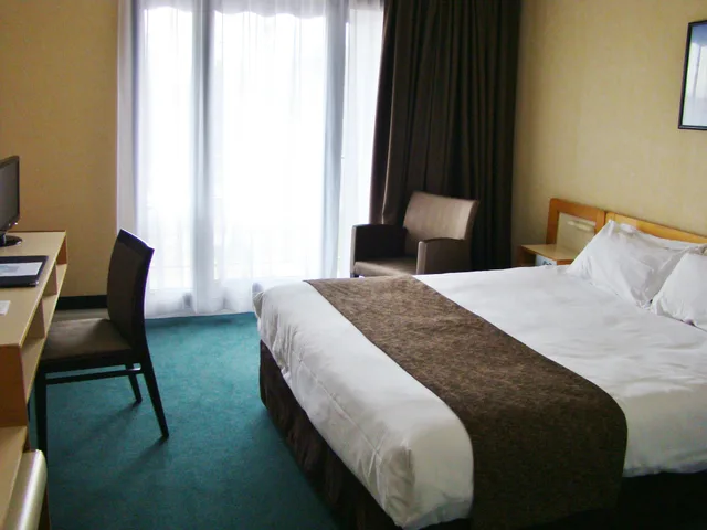 غرفة بسرير مزدوج، Brit Hotel Du Lac 1/1