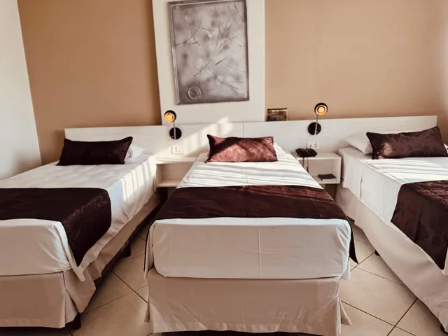 غرفة قياسية ثلاثية، Binder Hotel Quality Inn 4/5