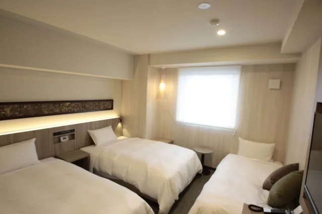 غرفة ثلاثية بسريرين منفصلين مع أريكة، Hotel IL FIORE Kasai 5/10