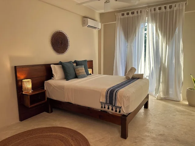 جناح جونيور بسريرين كوين، Noah Beach Hotel and Suites 6/10
