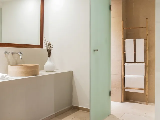 جناح جونيور بإطلالة على البحر بمسبح خاص، Amirandes, A Resort to Live 2/2