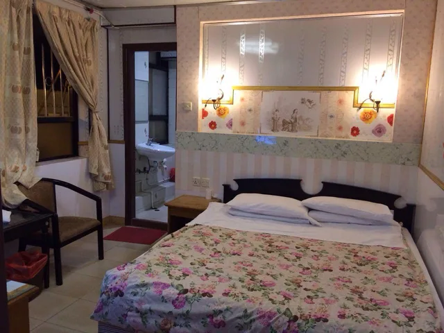 غرفة مفردة، Villa Universal 2/2