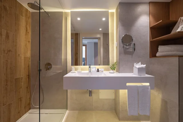 غرفة بسرير مزدوج أو سريرين منفصلين، Onyria Quinta Da Marinha Hotel 10/10