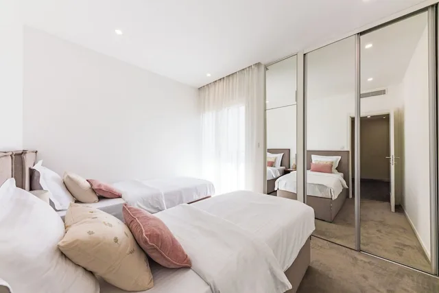 شقة بزنس بسرير كوين وسريرين فرديين بـ3 غرف نوم مع أريكة، Perla Residence Hotel Spa 3/6