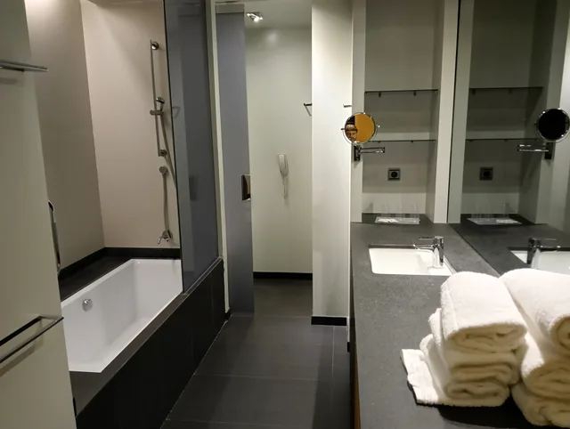 غرفة ديلوكس ثلاثية، Blu Hotel Puerta De Almansa 1/1