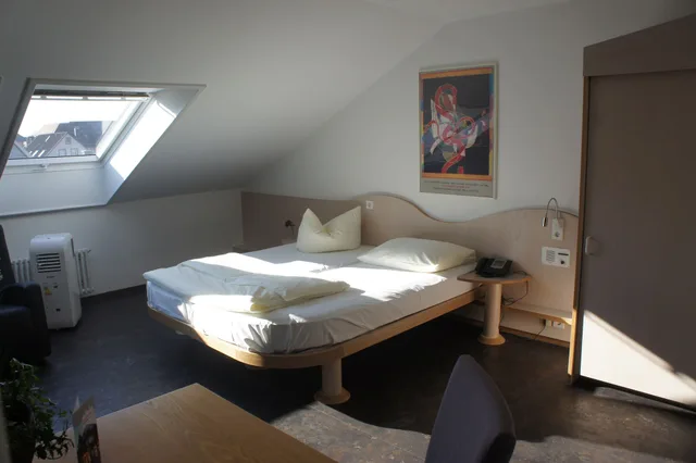 Apartment, King Bed, Sofa, Stadthotel Engel 2/4