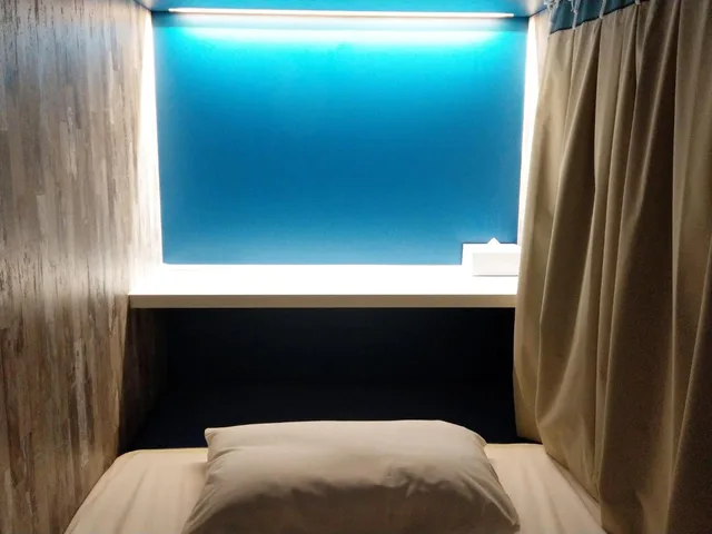 8 People, Shared Bathroom، La'gent Hotel Okinawa Chatan 1/3