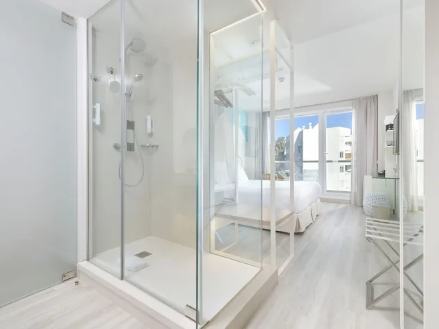 غرفة مفردة بسريرين منفصلين، Amare Beach Hotel Ibiza - Adults Only 7/8