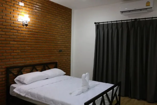 غرفة قياسية بسرير كوين، The Connect Chiang Mai 3/6