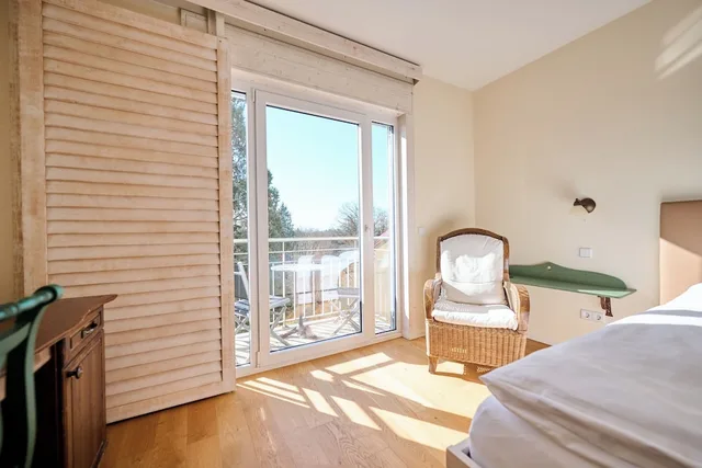 غرفة بريستيج بسرير كينج، Hotel Hirschen in Freiburg-Lehen 3/4