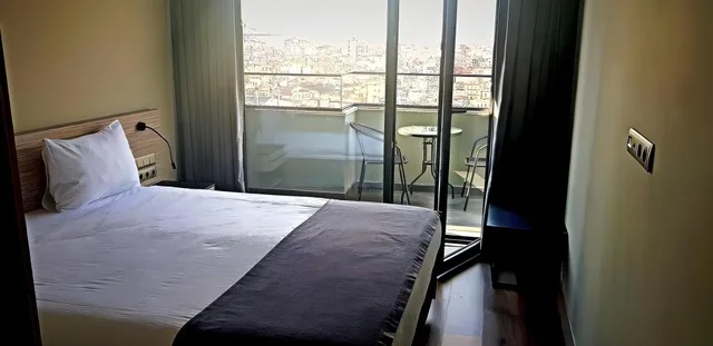جناح عائلي بشرفة، Endless Comfort Hotel Taksim 2/2
