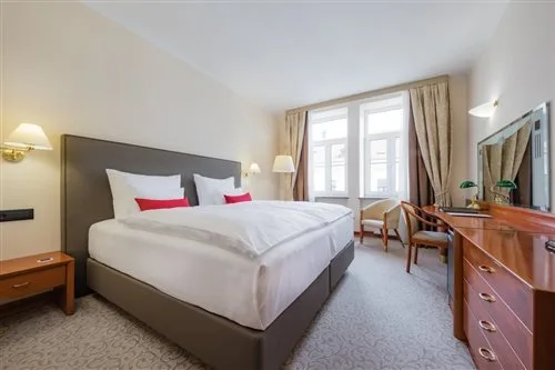 غرفة سوبيريور بسرير مزدوج، Grand Hotel Union Eurostars (ex Grand Hotel Union) 2/2