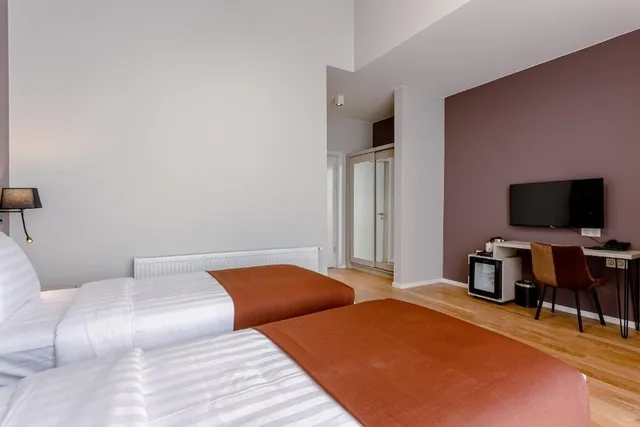 غرفة سوبيريور بسرير مزدوج أو سريرين منفصلين بإطلالة على الجبل، Tsiga Hotel Gudauri 1/4