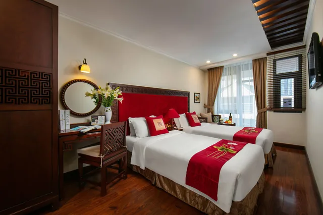غرفة فاخرة بسرير مزدوج بإطلالة على المدينة، Au Coeur D Apos Hanoi Boutique Hotel 3/5