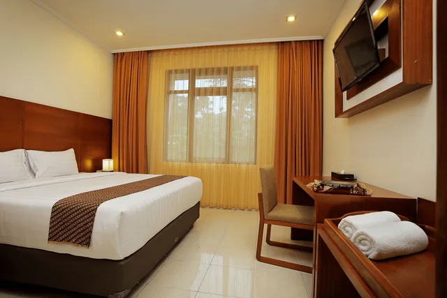 غرفة سوبيريور بسريرين منفصلين، Multazam Hotel 1/2