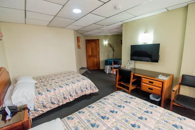 غرفة بسريرين منفصلين، Grand Hotel Loja 4/8