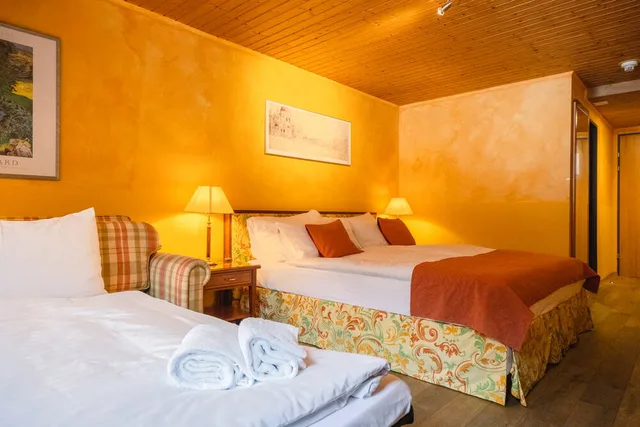 غرفة عائلية بإطلالة، Silberhorn Hotel 1/3