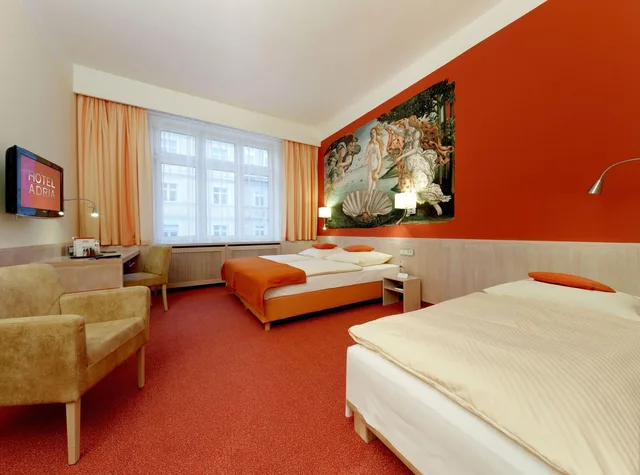 جناح جونيور بسرير مزدوج أو سريرين منفصلين مع أريكة، City Partner Hotel Adria 1/2