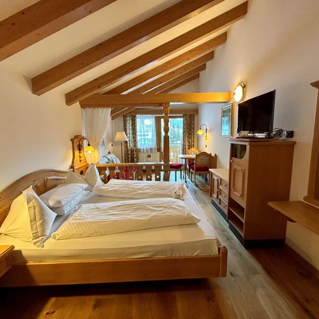 غرفة كومفورت بسرير مزدوج، Hotel Cesa Tyrol 4/8