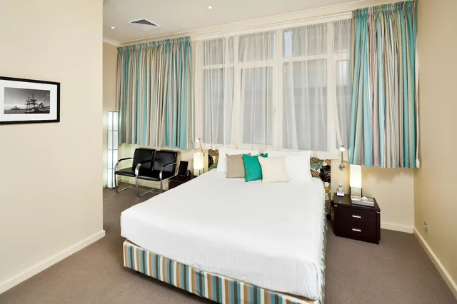 Apartment, Single Bed, 3 King Beds, Kitchen, Best Western Plus Hotel Stellar 3/6