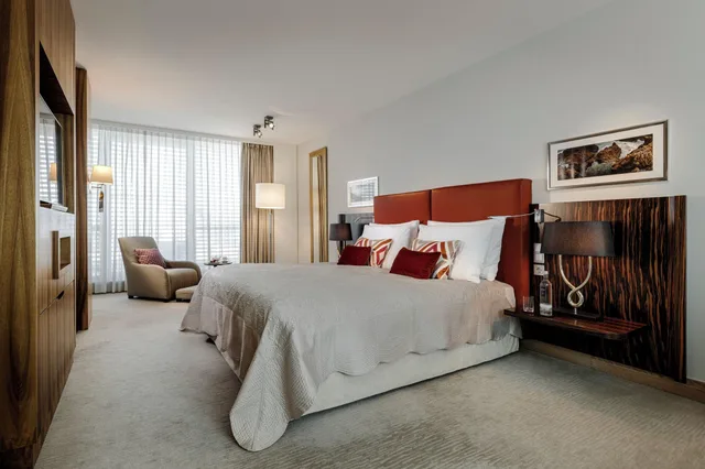 جناح سيغنتشر بإطلالة على المدينة بشرفة، Hotel Ko59 Dusseldorf - Member of Hommage Luxury Hotels Collection 2/3