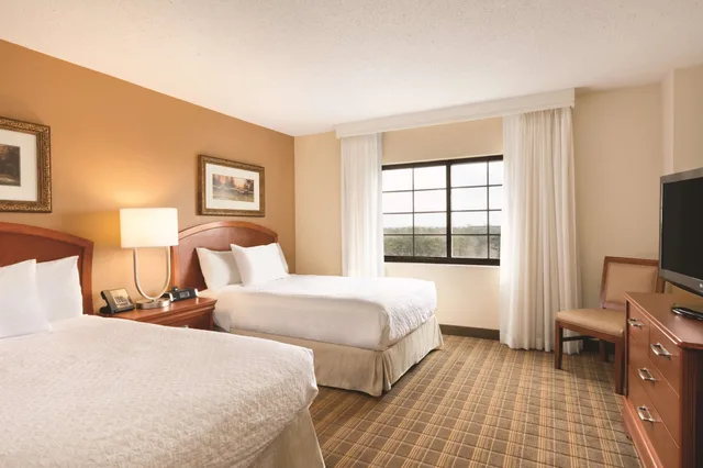 غرفة بسريرين مزدوجين لذوي الإعاقة، Embassy Suites Greenville Golf Resort Conference Center 1/2