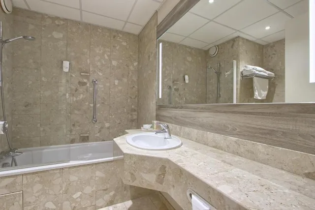 غرفة سوبيريور بسرير كوين، Ibis Rungis Aeroport Paris Orly 5/5