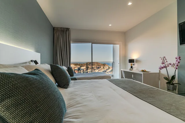 Family, Double Bed, Sea View, Ramada Resort by Wyndham Puerto de Mazarron 5/9